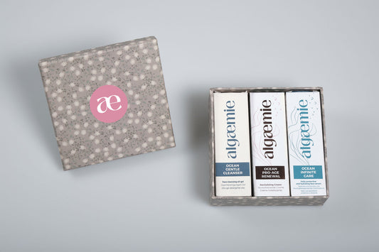 Set für empfindliche und/oder stumpfe Haut mit straffender und aufhellender Wirkung